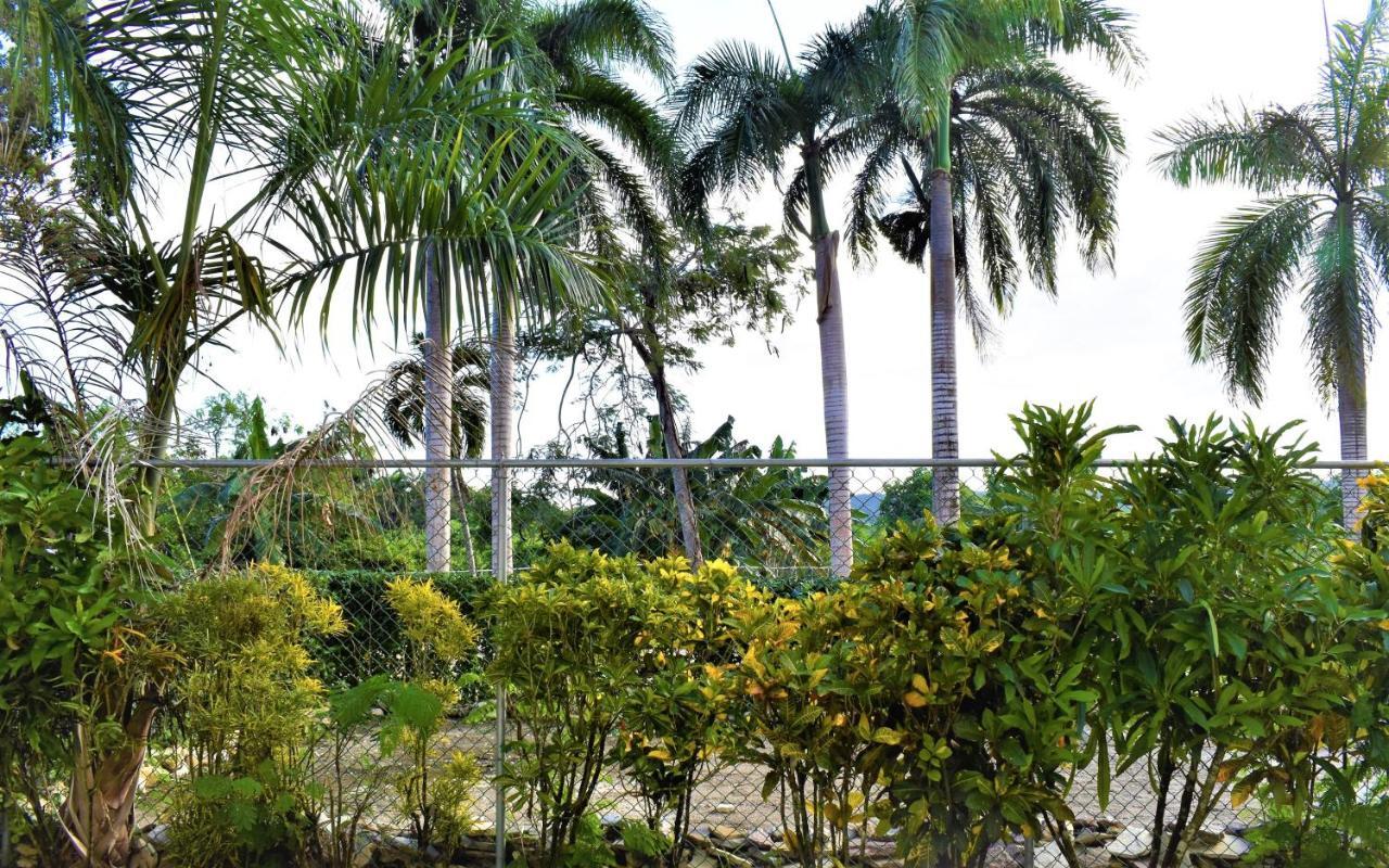 Tropical Casa Laguna Cabarete Bagian luar foto